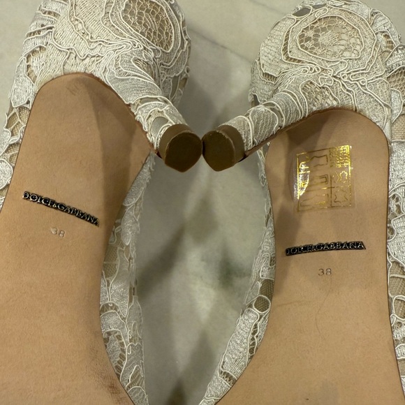 Dolce & Gabbana Belluci Pump Size 38 White Taorima Lace Crystals - Picture 11 of 11